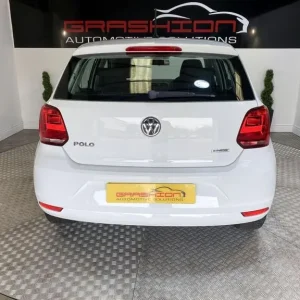 VOLKSWAGEN POLO 1.0 BlueMotion Tech SE Euro 6 (s/s) 5dr 2015 - Image 6