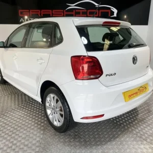 VOLKSWAGEN POLO 1.0 BlueMotion Tech SE Euro 6 (s/s) 5dr 2015 - Image 8