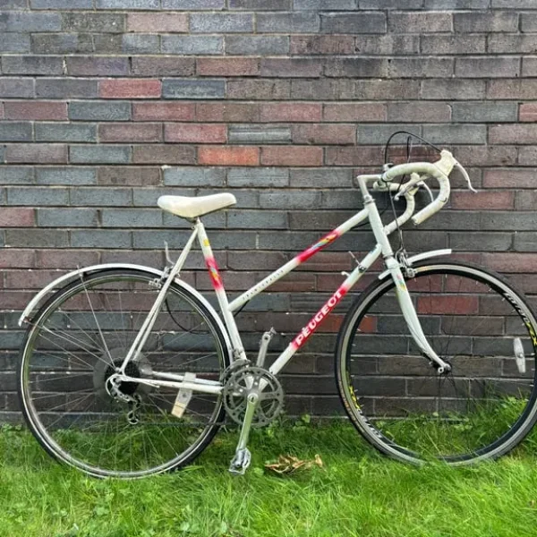 Vintage Peugeot ladies bike
