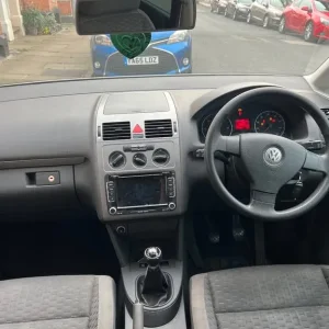 Volkswagen Touran 2007 Manual 5-door MPV - Image 7