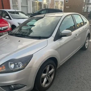 Ford Focus Hatchback 2010 1596cc 5-door