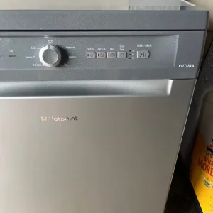 Hotpoint Dishwasher - Image 2