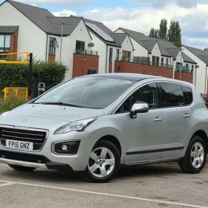 2015 Peugeot 3008 2.0 BlueHDi Allure Euro 6 SUV - Image 3