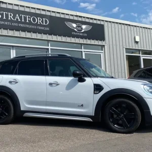 2018 Mini Countryman 1.5 Cooper All4 Manual SUV - Image 2