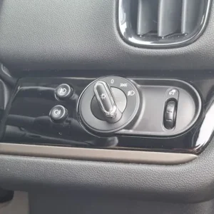 2018 Mini Countryman 1.5 Cooper All4 Manual SUV - Image 7