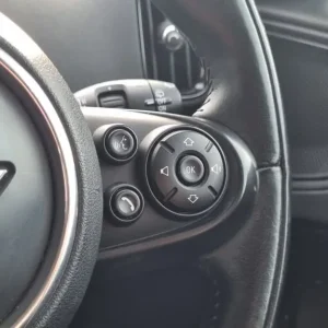 2018 Mini Countryman 1.5 Cooper All4 Manual SUV - Image 8