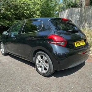 2013 Peugeot 208 1.6 VTi Allure 5-door Hatchback - Image 4