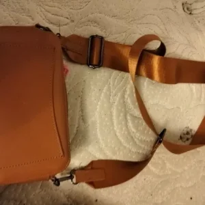 CLAUDIA CANOVA WOMENS BROWN LEATHER BAG - Image 3