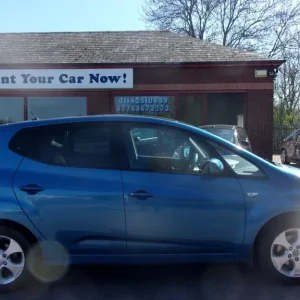 2011 Kia Venga 1.4 3 Euro 5 5dr HATCHBACK Petrol Manual - Image 8
