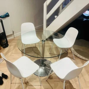 Dinning table 4 chairs - Image 3