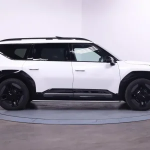 2024 Kia EV9 99.8kWh GT-Line S SUV 5dr Electric Auto AWD (7 Seat) (378 bhp) ESTATE Electric Autom... - Image 8