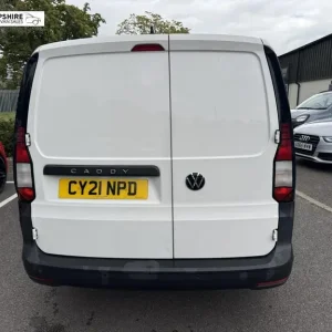 2021 Volkswagen Caddy Maxi 2.0 TDI C20 Commerce Panel Van 6dr Diesel Manual LWB Euro 6 (s/s) (102... - Image 5
