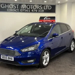 2015 Ford Focus 1.0T EcoBoost Zetec Euro 6 (s/s) 5dr HATCHBACK Petrol Manual - Image 2