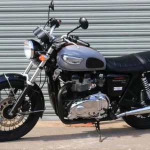 Triumph Bonneville T100 2004 790cc - Image 6
