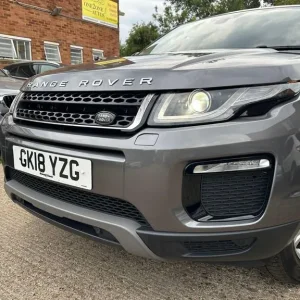 2018 Land Rover Range Rover Evoque 2.0 TD4 SE Tech Auto 4WD Euro 6 (s/s) 5dr ESTATE Diesel Automatic - Image 4