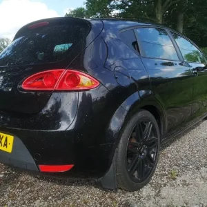 SEAT Leon FR 2.0TDI *ULEZ Compliant* - Image 4