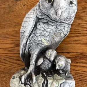 Stone owl garden ornament - Image 2