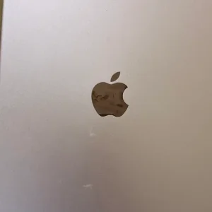 Apple iPad Pro 10.5" (2017) – 64 GB Wi-Fi – £99 – great used condition - Image 2
