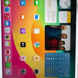 Apple iPad Pro 10.5" (2017) – 64 GB Wi-Fi – £99 – great used condition