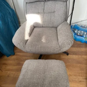 2 fabric swivel chairs with foot stools - Image 2