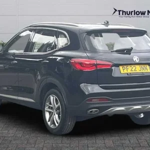 2022 MG MG HS 1.5 T-GDi (162 PS) Exclusive 5 Door Petrol SUV Automatic *** 1 Owner / Full SUV Pet... - Image 5