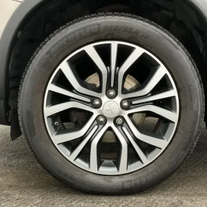 2016 Mitsubishi ASX 2.2 ZC-H 5dr Auto 4WD Estate DIESEL Automatic - Image 8