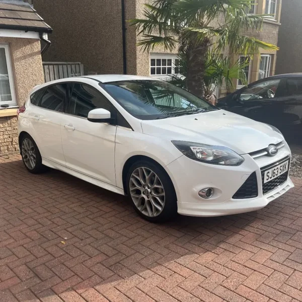 Ford Focus, Zetec S, Read advert