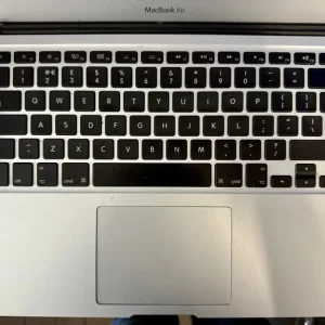 Apple MacBook Air A1466 13 Mid 2012 128GB SSD 4GB RAM intel Core i5 Mac OS Catalina 10.15.7 - Image 4