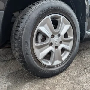 2016 Dacia Duster 1.5 dCi Laureate SUV 5dr Diesel Manual 4WD Euro 6 (s/s) (110 ps) SUV Diesel Manual - Image 4