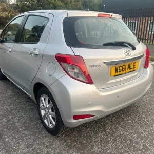 Toyota, YARIS, Hatchback, 2012, Manual, 1329 (cc), 5 doors - Image 5