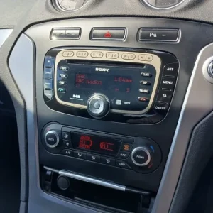 2012 Ford Mondeo 2.0 TDCi Titanium X Hatchback 5dr Diesel Manual Euro 5 (140 ps) Hatchback Diesel... - Image 6