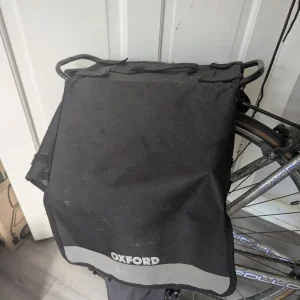 Road bike, lock, pump, pannier, lights - Image 4