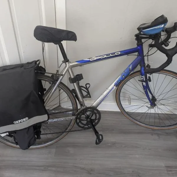 Road bike, lock, pump, pannier, lights