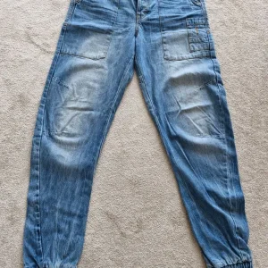 Vintage Blue Denim Jeans with Cuff Ankle W34