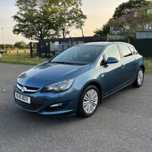 Vauxhall, ASTRA, Hatchback, 2015, Manual, 1398 (cc), 5 doors
