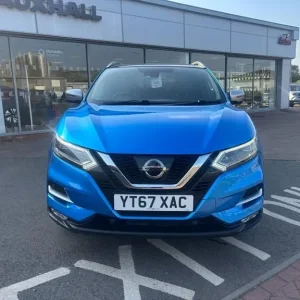 2017 Nissan Qashqai Tekna+ 1.6 DIG-T 163PS HATCHBACK Petrol Manual - Image 2