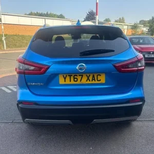 2017 Nissan Qashqai Tekna+ 1.6 DIG-T 163PS HATCHBACK Petrol Manual - Image 6