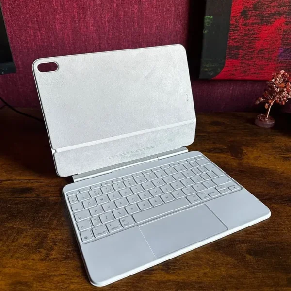 New and unused Magic Keyboard for iPad Air 11-inch (M3)
