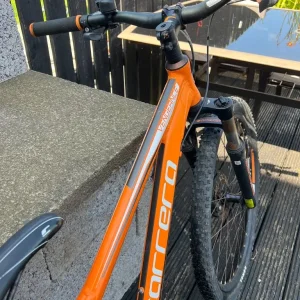 Carrera Vengeance Bike - Image 5