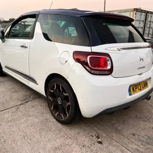 2013 Citroen DS3 1.6 VTi DStyle Plus 2dr CONVERTIBLE Petrol Manual - Image 5