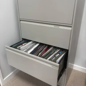 4 drawer Bisley filing cabinet - Image 3