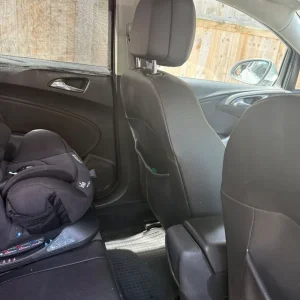 Vauxhall, ASTRA, Hatchback, 2012, Manual, 1598 (cc), 5 doors - Image 7