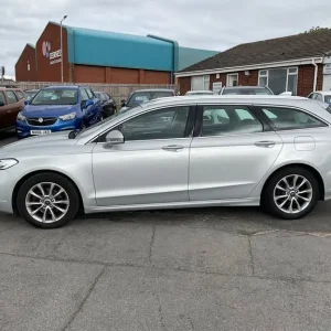 2020 Ford Mondeo 2.0 EcoBlue Zetec Edition 5dr ESTATE Diesel Manual - Image 6