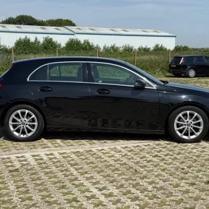 2019 Mercedes-Benz A-Class 1.5 A180d Sport 7G-DCT Euro 6 (s/s) 5dr HATCHBACK Diesel Automatic - Image 6