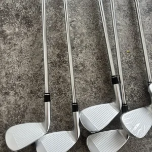 Callaway Men’s Right Handed 2021 APEX DCB Iron Set 4-PW Brand New - Image 2