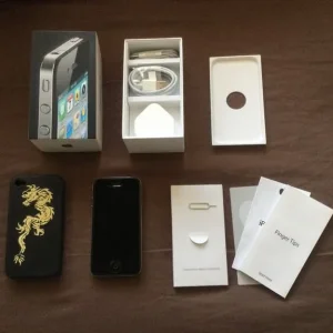 APPLE IPHONE 4 16GB BLACK SMARTPHONE UNLOCKED - A1332 - READ DESCRIPTION - BRAND NEW CONDITION!