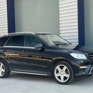 MERCEDES-BENZ ML350 AMG SPORT 3.0 CDI DIESEL BLUETEC 4X4 AUTO 2014 [63] BLACK - Image 2