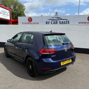 2017 Volkswagen Golf 1.6 TDI BlueMotion Tech S Euro 6 (s/s) 5dr HATCHBACK Diesel Manual - Image 6