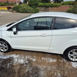 Ford, FIESTA, Hatchback, 2012, Manual, 1242 (cc), 3 doors - Image 6