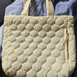 2 x cream handbags - Image 5